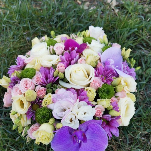 Aranjament Floral in Cutie