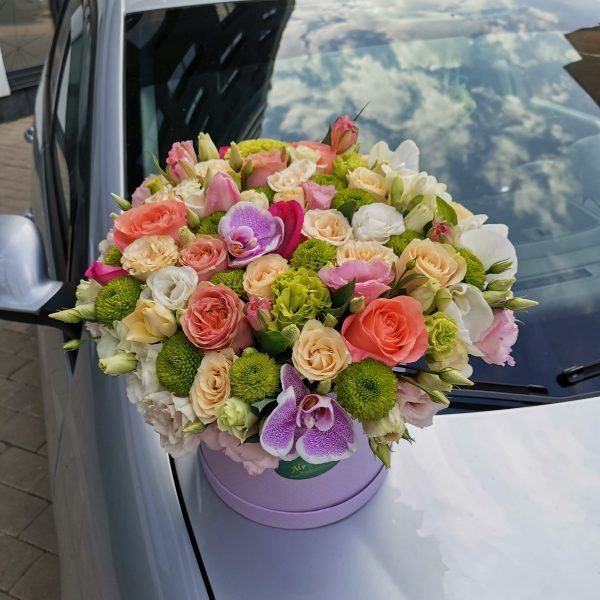 Aranjamentul Floral in Cutie