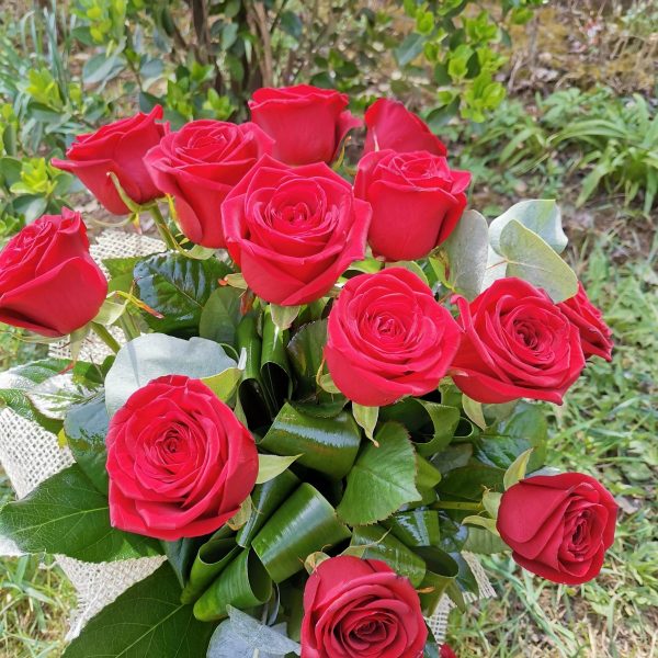 Buchet din 13 Trandafiri